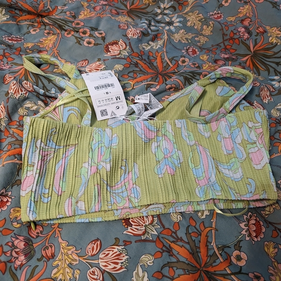 Zara Green Floral Crop Top - Picture 1 of 3